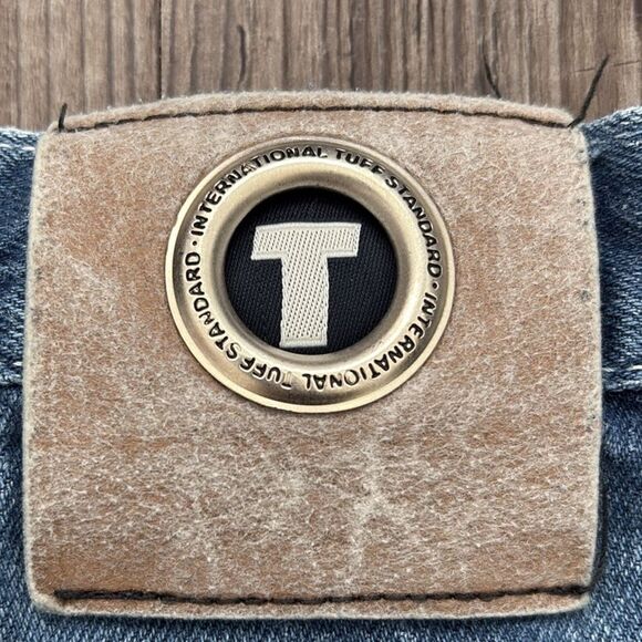 VINTAGE Y2K TUFF EMBROIDERED RAPPER DENIM CARGO SHORTS MENS 38 - Picture 5 of 9